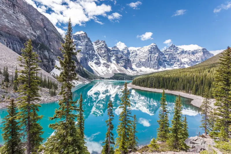 lac moraine en parc national de banff canadien les rocheuses canada 85168809